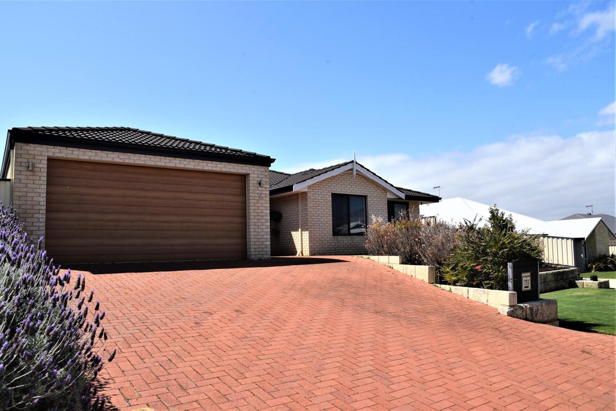 Madora Bay Beach House Villa Mandurah Exterior photo